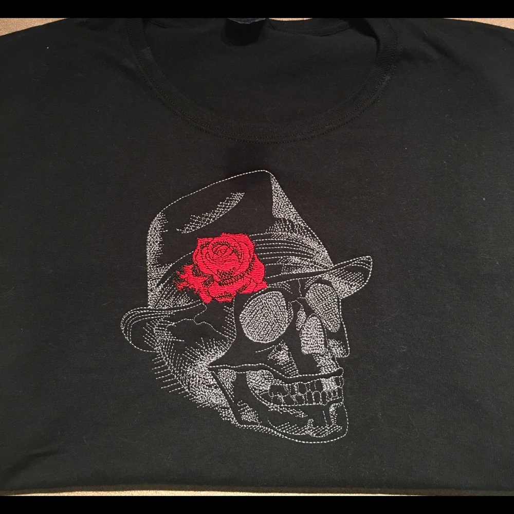 Embroidered skull T-shirt.